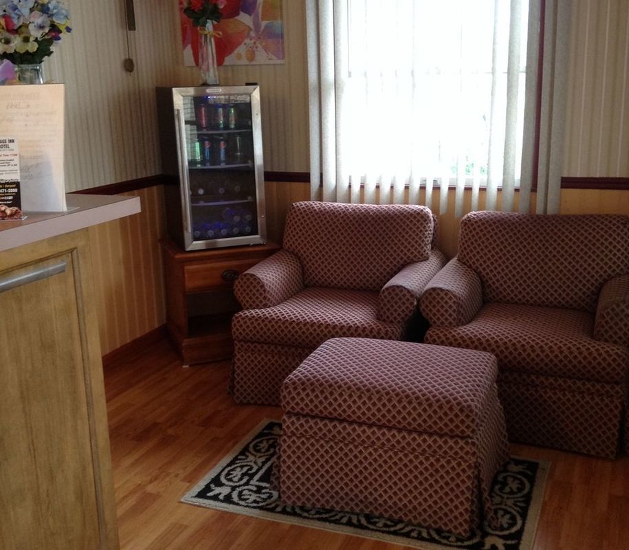 Village Inn Motel - Berrien Springs المظهر الداخلي الصورة